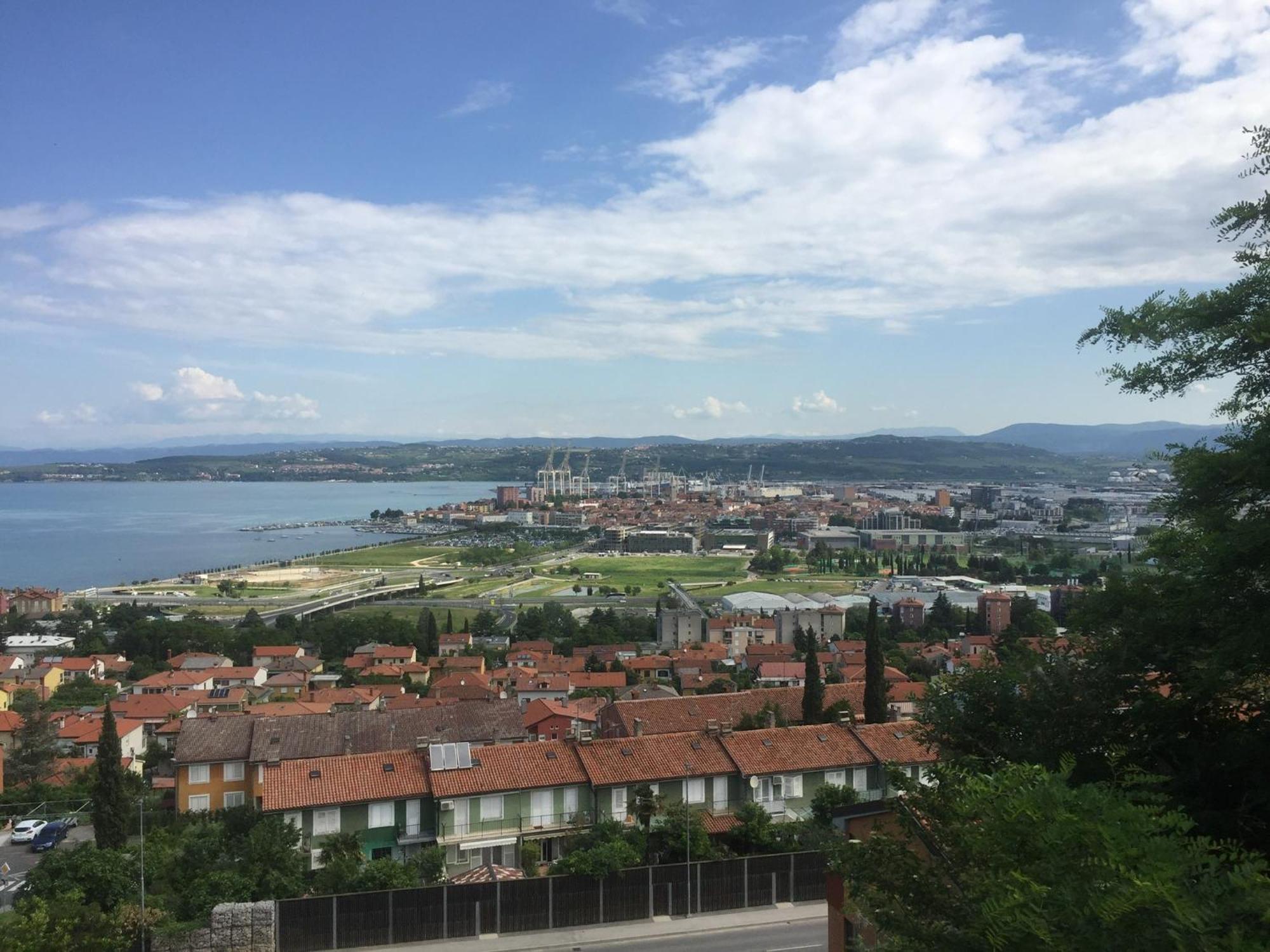 Apartments Colors Of Koper Where The Sea Is Near By 객실 사진