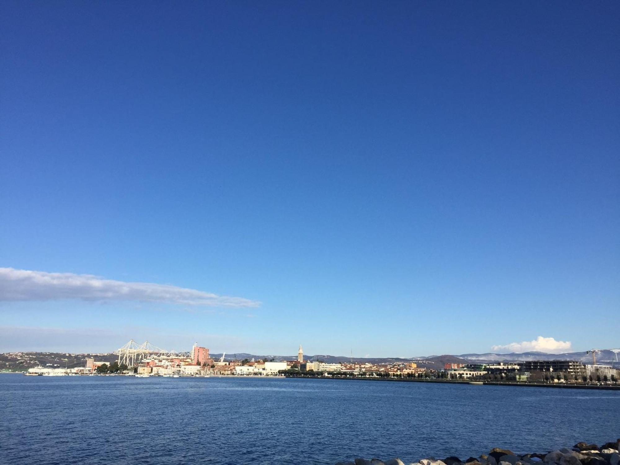 Apartments Colors Of Koper Where The Sea Is Near By 객실 사진
